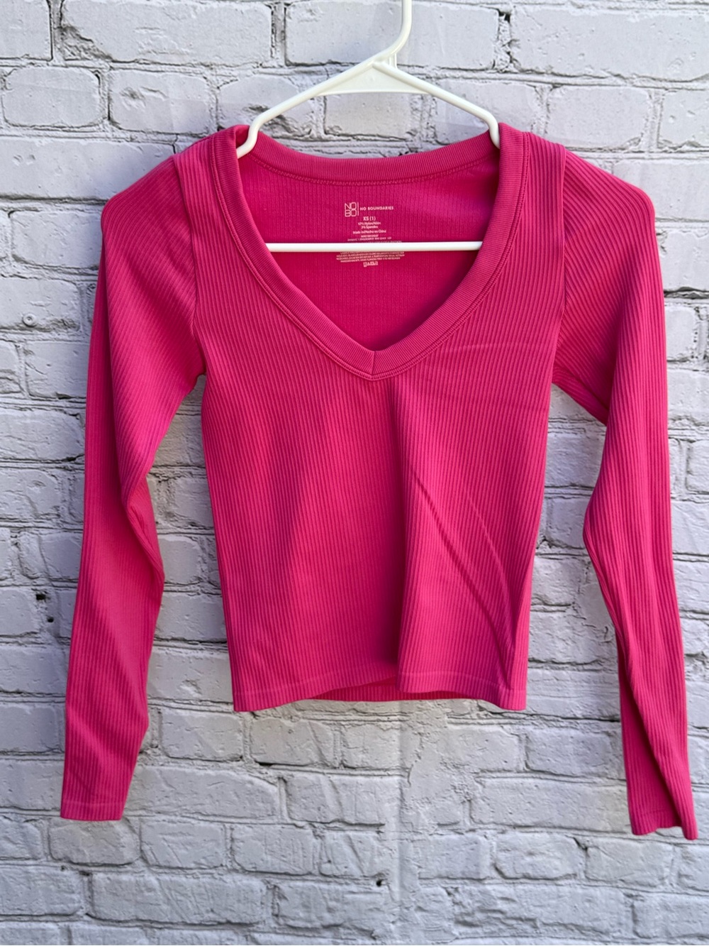 No Boundaries Hot Pink Ribbed V Neck Long Sleeve Top XS